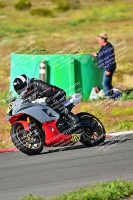 media/Apr-14-2024-Classic Track Day (Sun) [[4353457701]]/Practice/